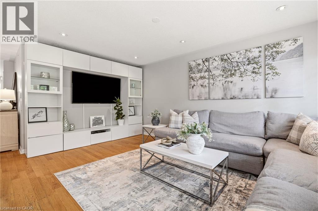 2463 CARBERRY Way - 7