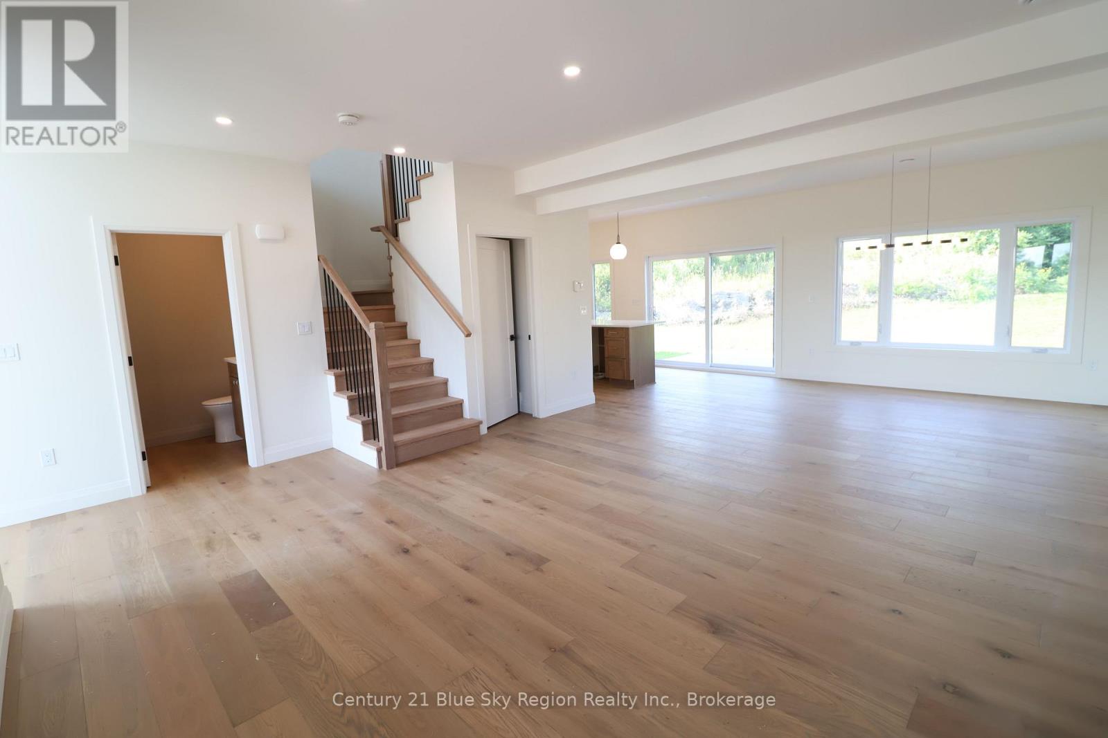79 KENRETA DRIVE - 12
