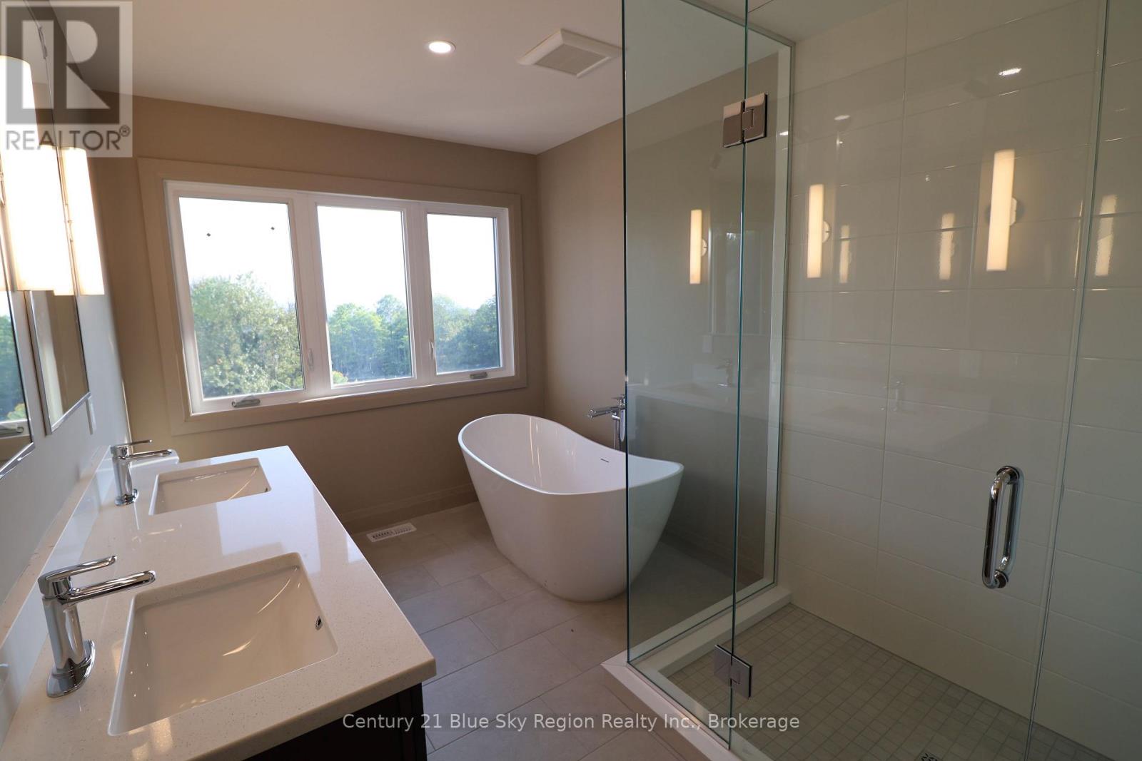 79 KENRETA DRIVE - 30