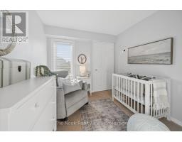 301 - 106 Aspen Springs Drive, Clarington, ON L1C5N6 Photo 11