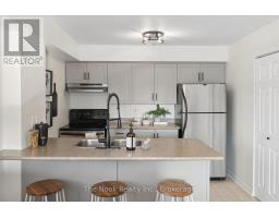 301 - 106 Aspen Springs Drive, Clarington, ON L1C5N6 Photo 6