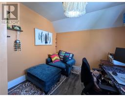 66 East Valley Road thumbnail 15