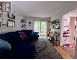 66 East Valley Road thumbnail 4