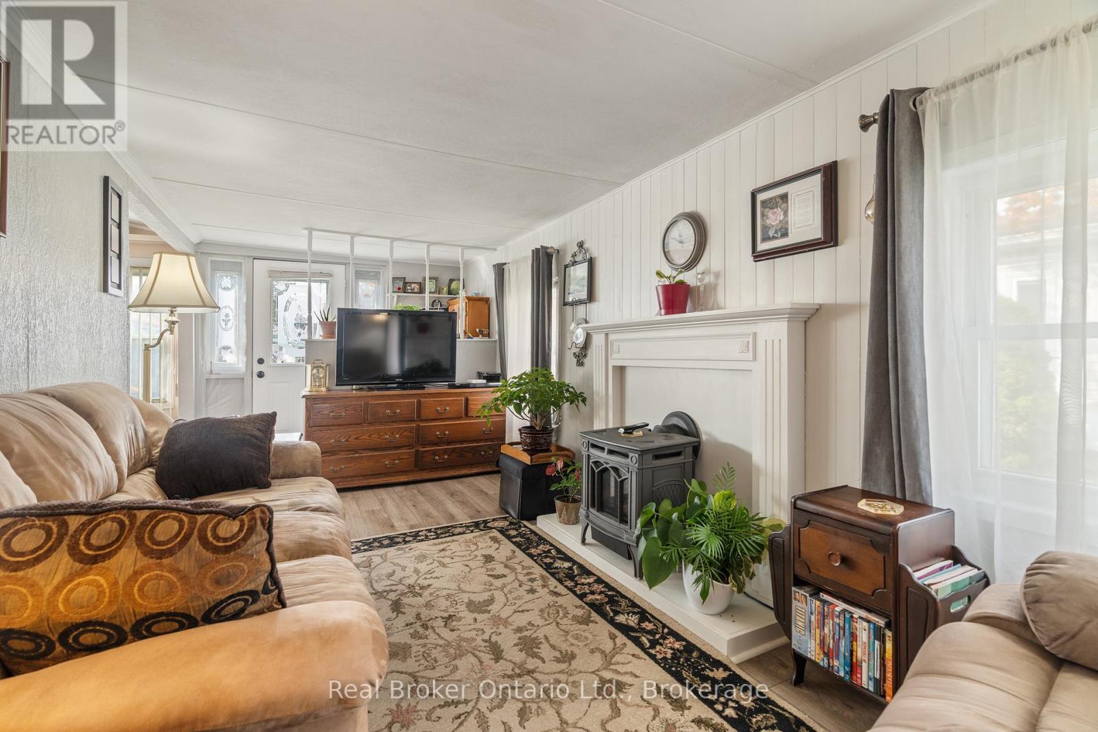 524 POPLAR PLACE - 12