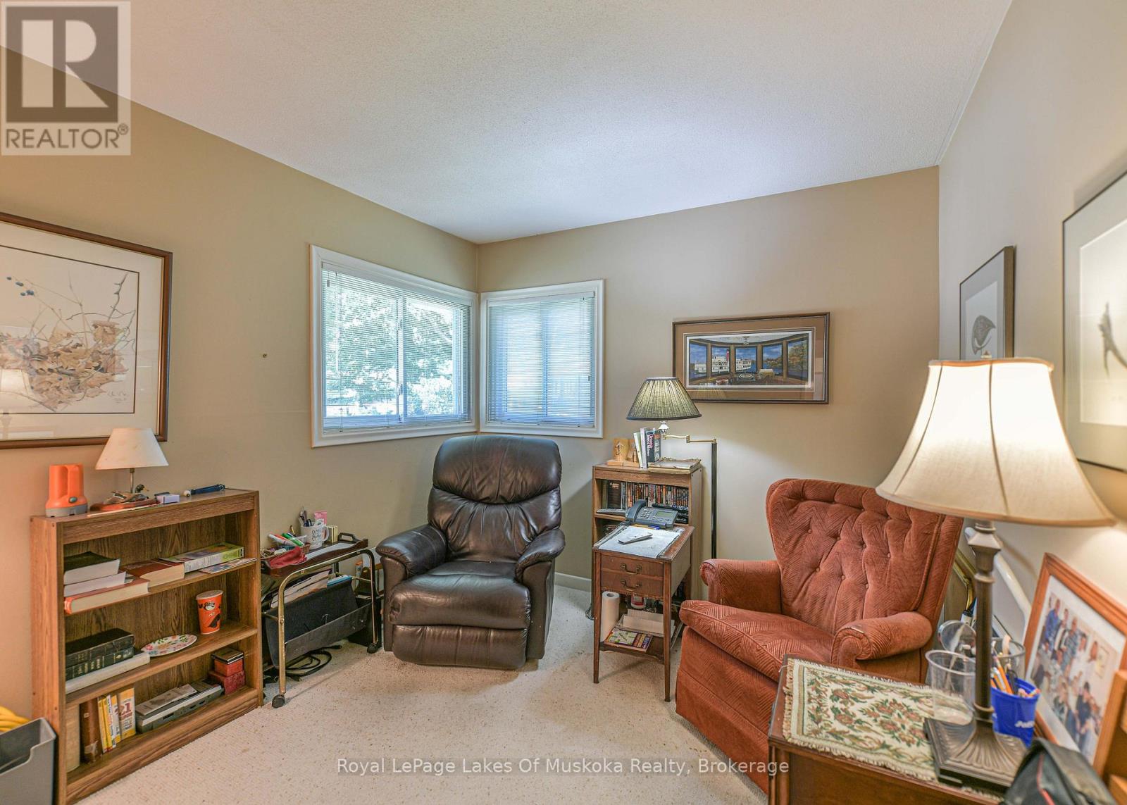 180 LOFTY PINES CRESCENT - 18