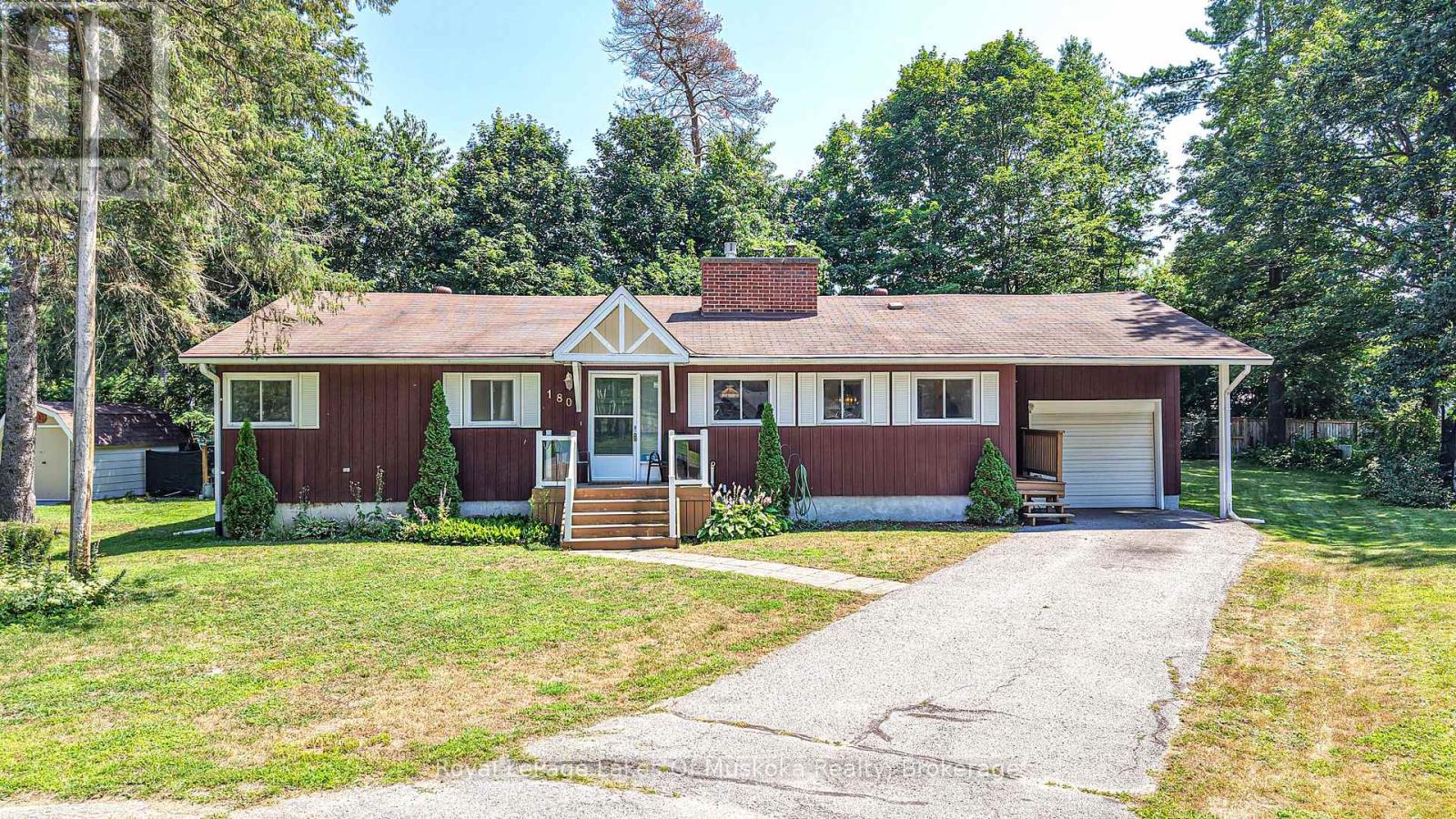 180 LOFTY PINES CRESCENT - Image 3