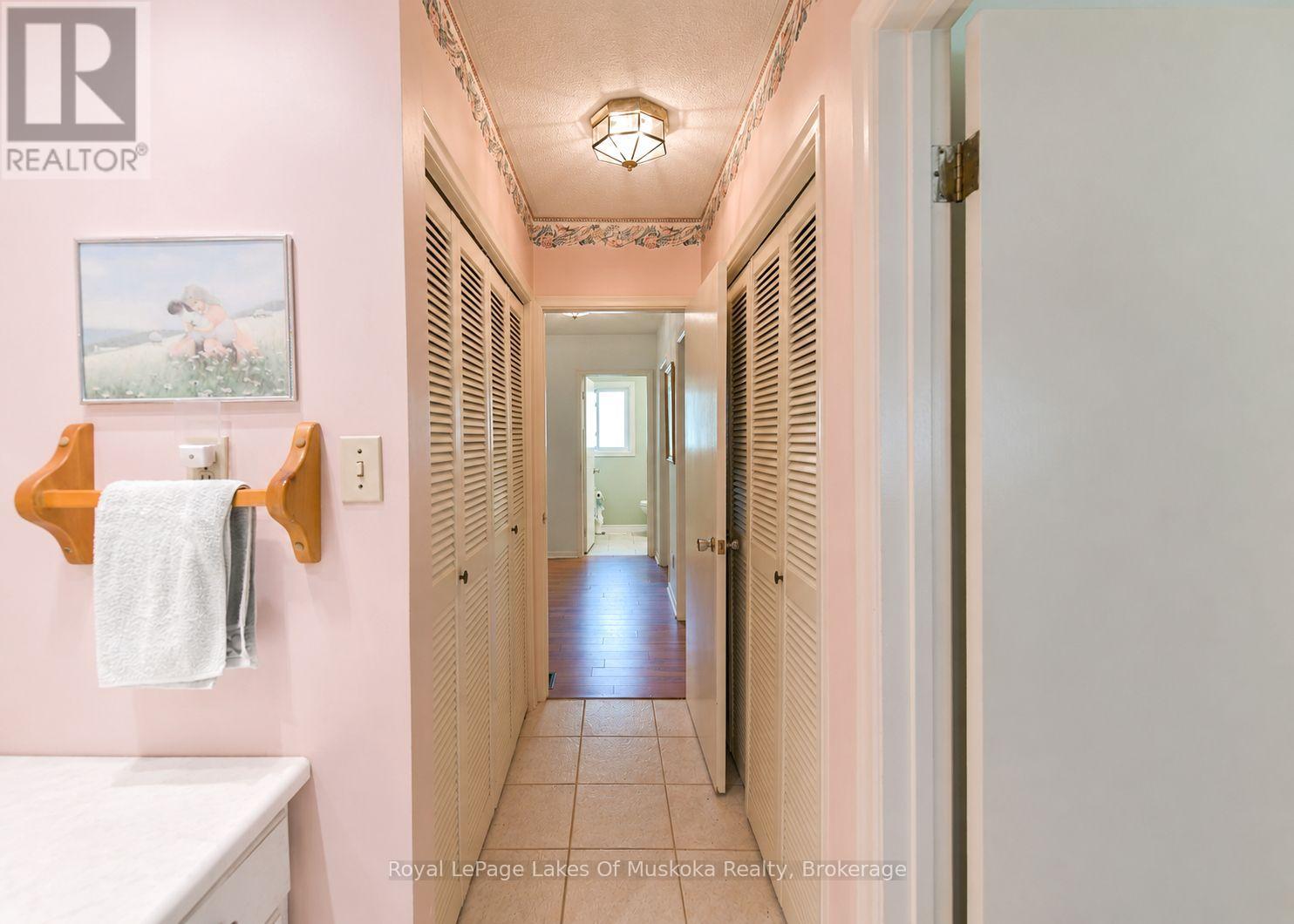 180 LOFTY PINES CRESCENT - Image 30