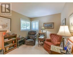 180 Lofty Pines Crescent, Gravenhurst), ON P1P1M6 Photo 18