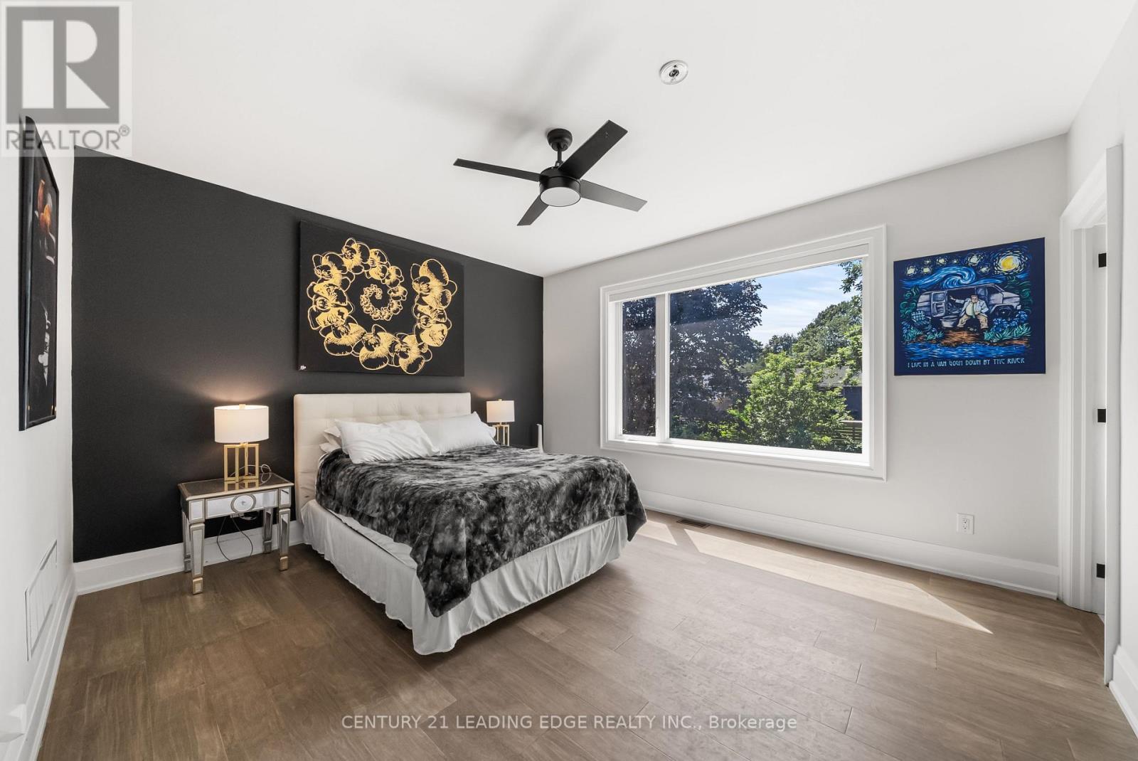 438 BROWNFIELD GARDENS - 33