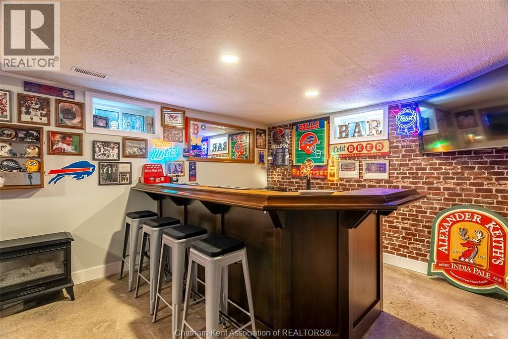 71 McFarlane AVENUE - 22