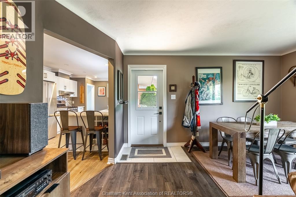 71 McFarlane AVENUE - Image 4