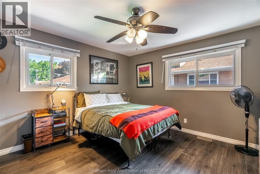 71 McFarlane AVENUE - 16