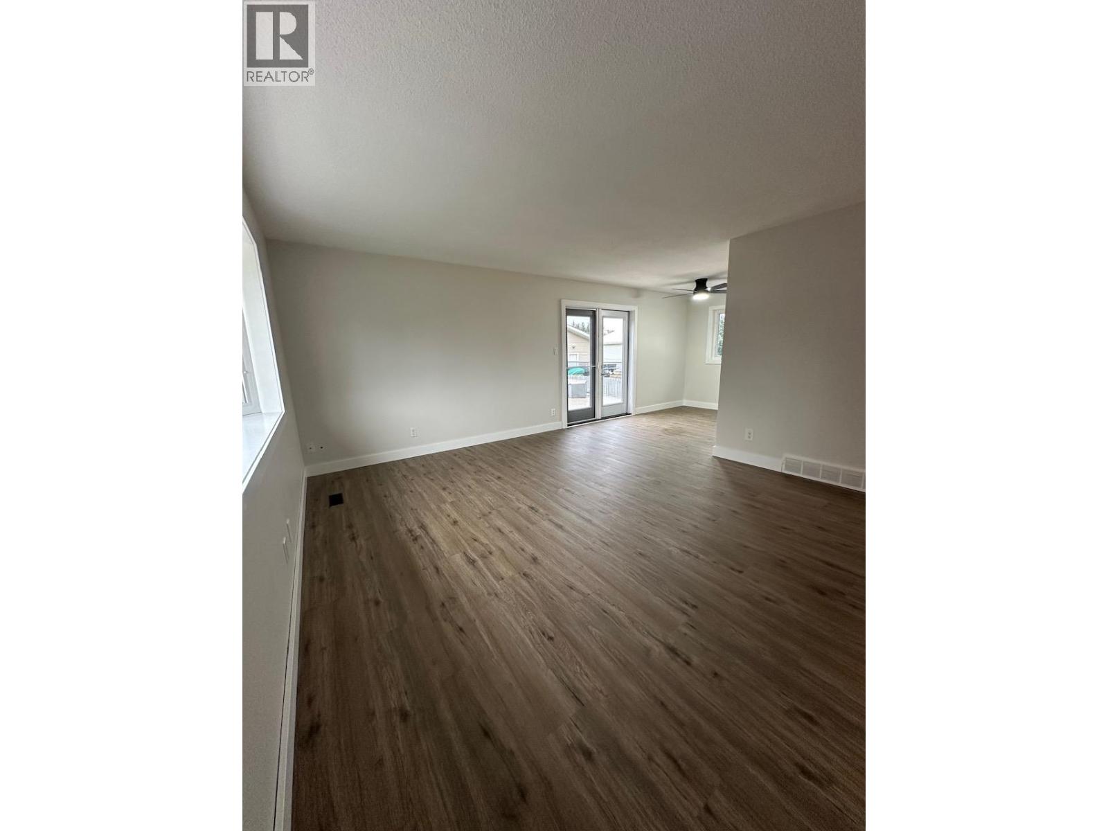 9015 91 AVENUE - 9
