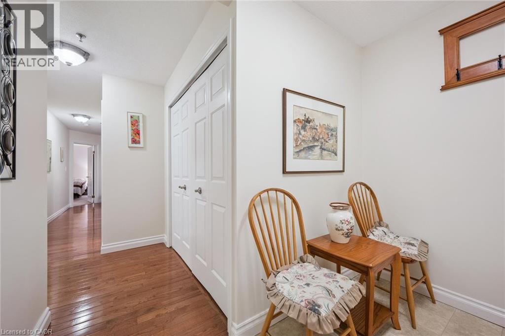 #216 1009 QUEENSTON Road - 4