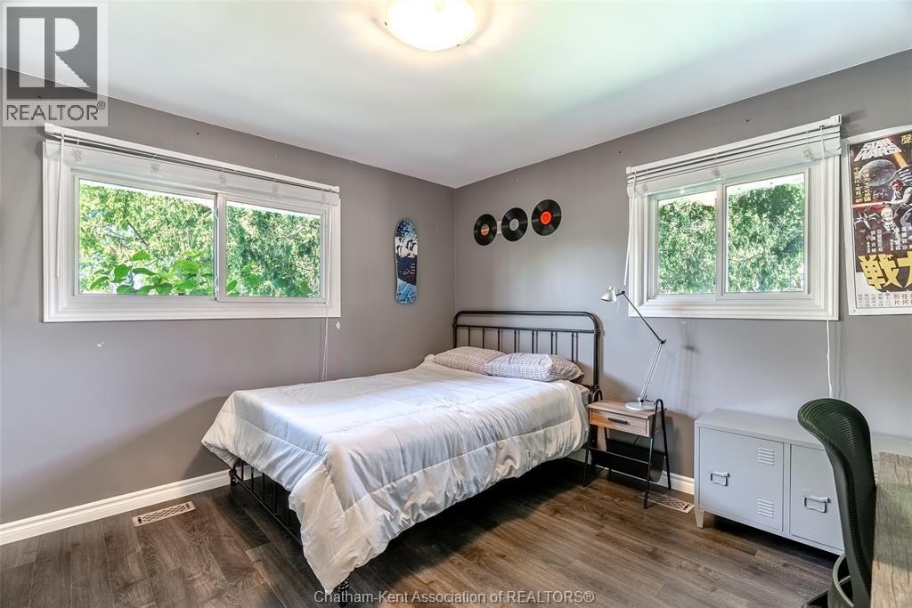 71 McFarlane AVENUE - 12