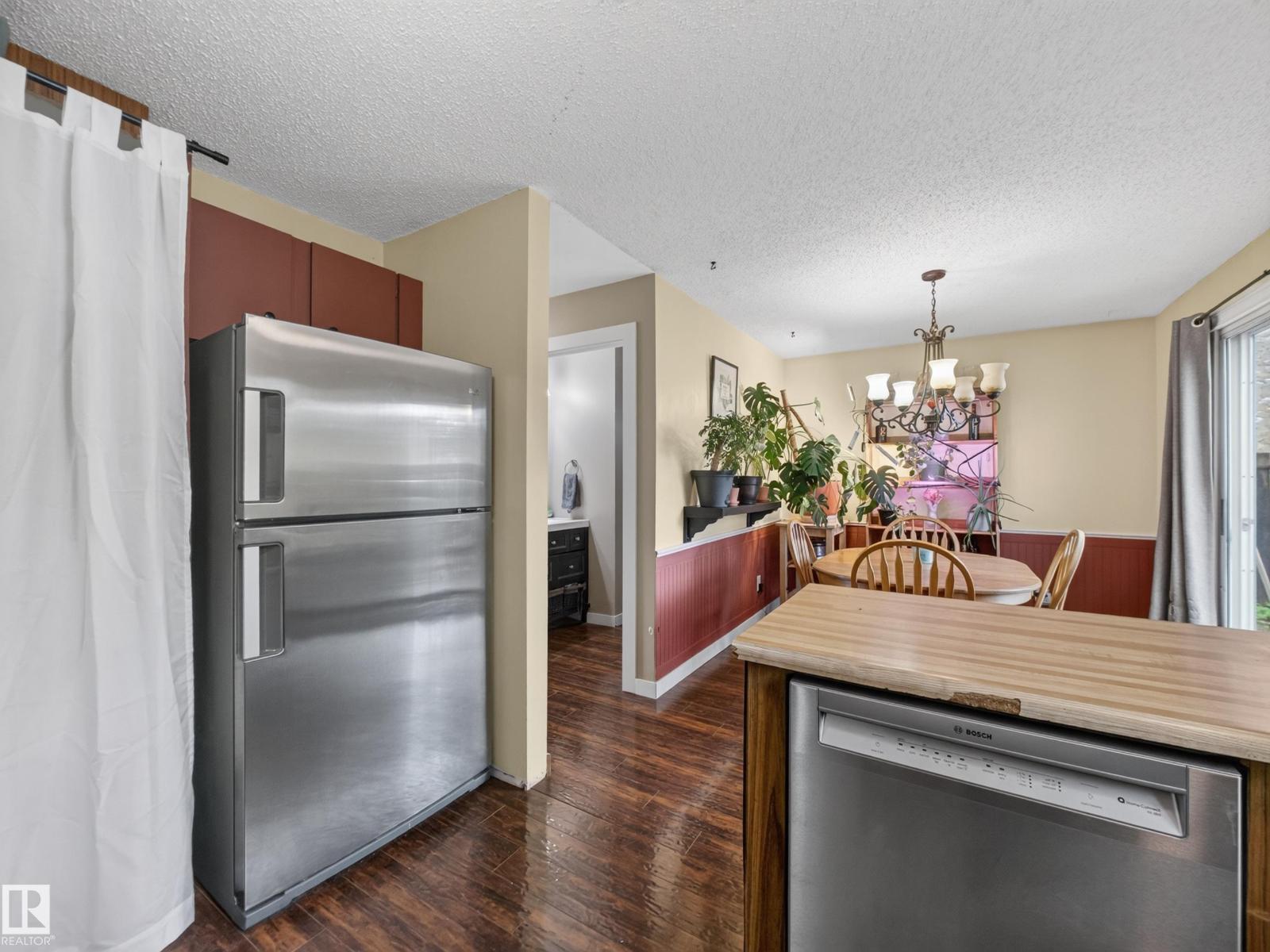 3503 42A AV NW - 13