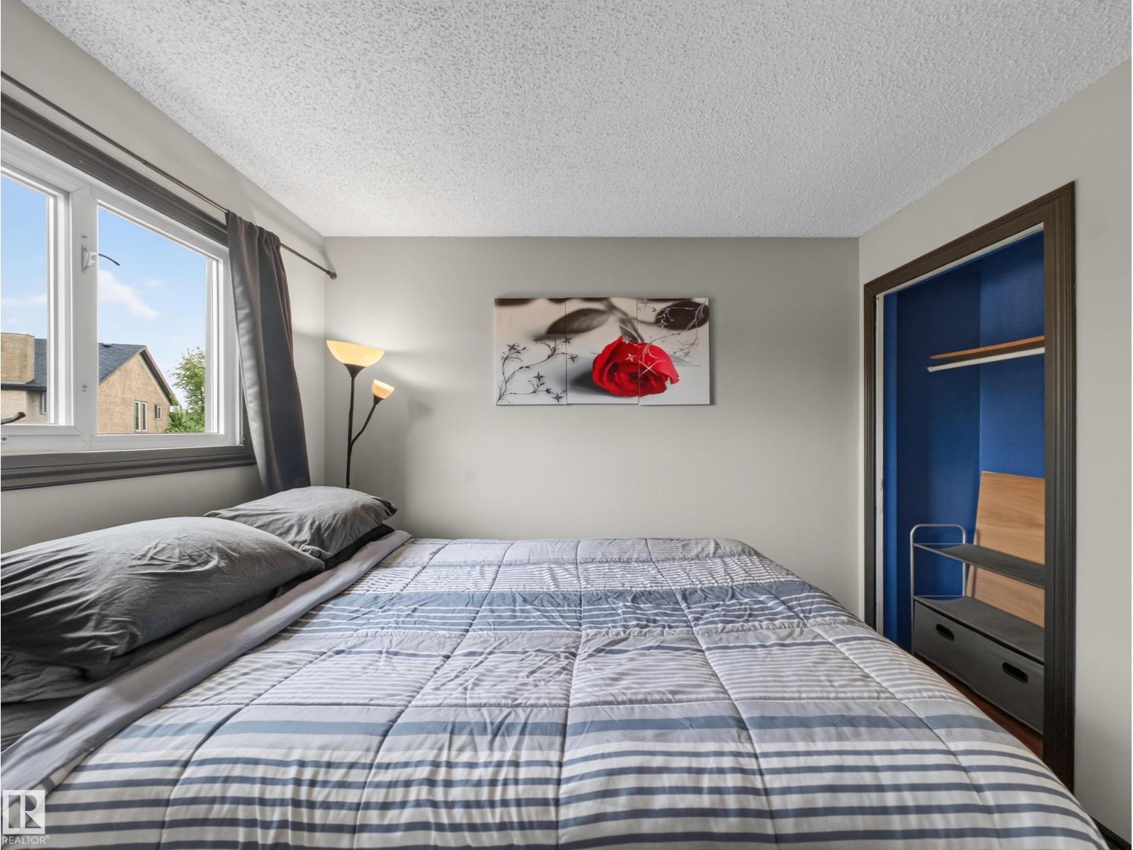 3503 42A AV NW - Image 33