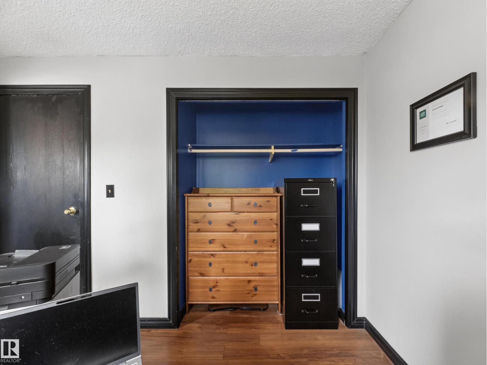 3503 42A AV NW - Image 37