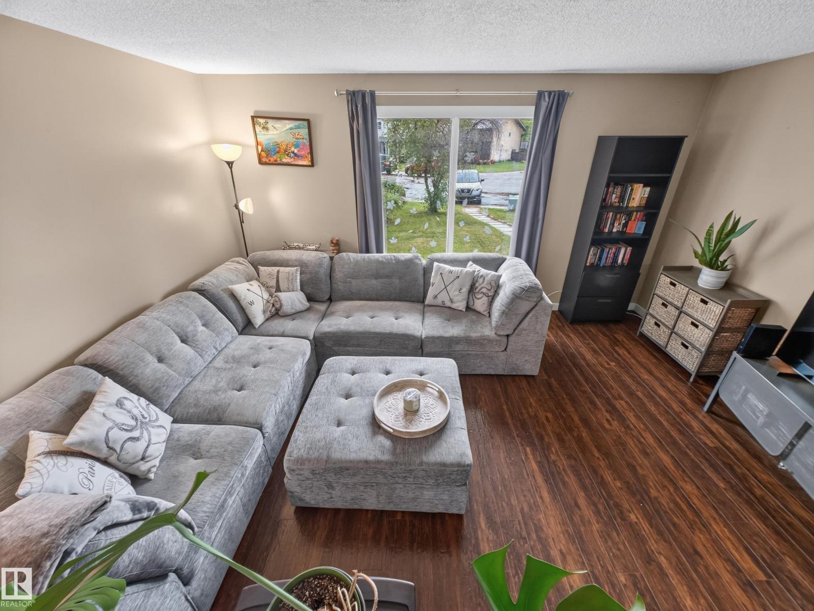 3503 42A AV NW - Image 6