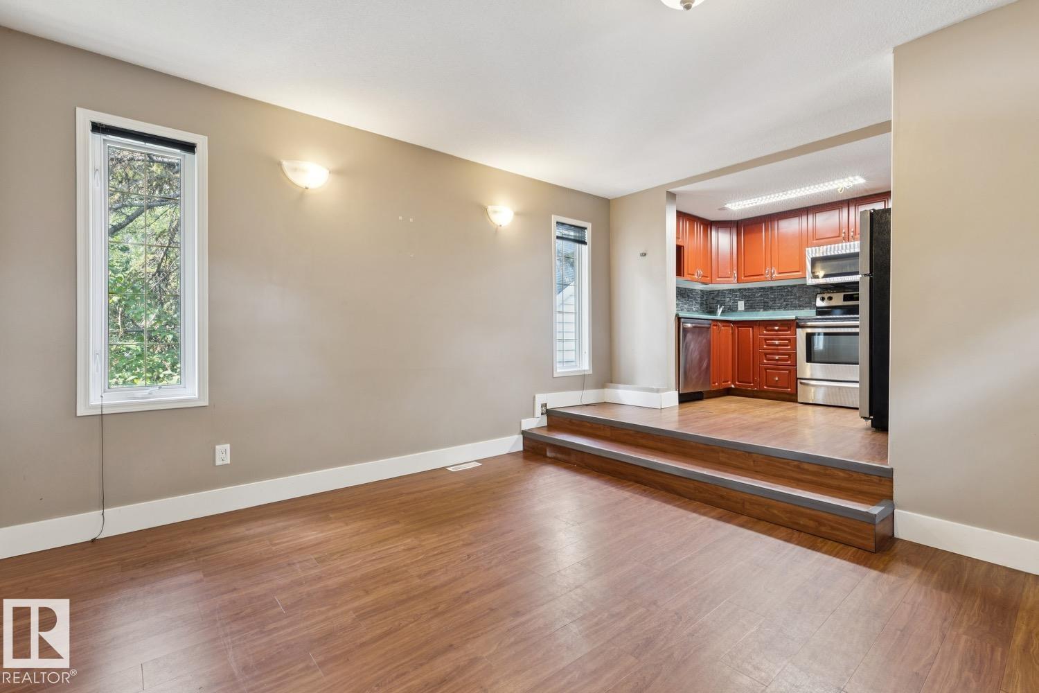 11603 SASKATCHEWAN DR NW - Image 23