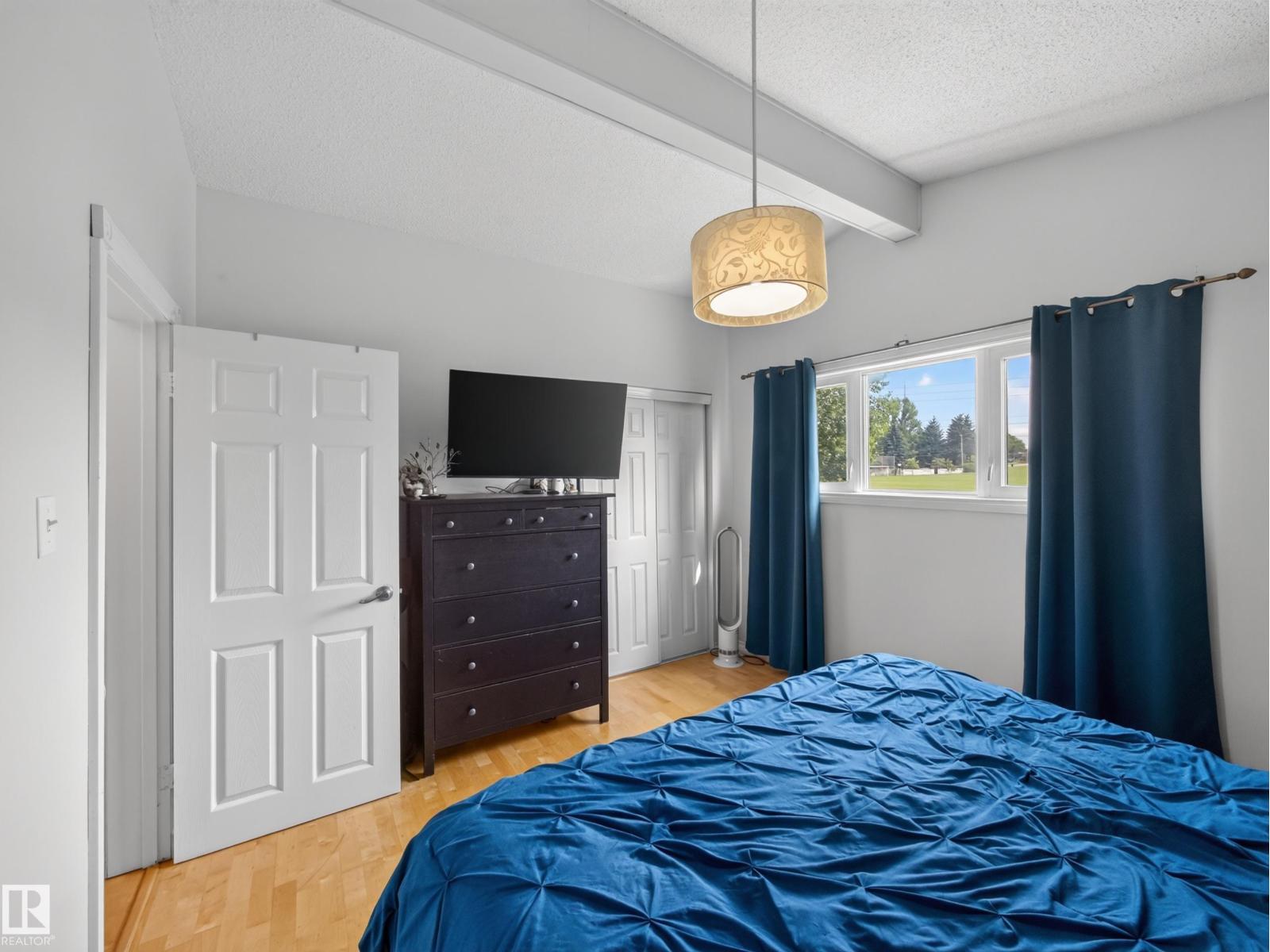 154 PINE ST - Image 31