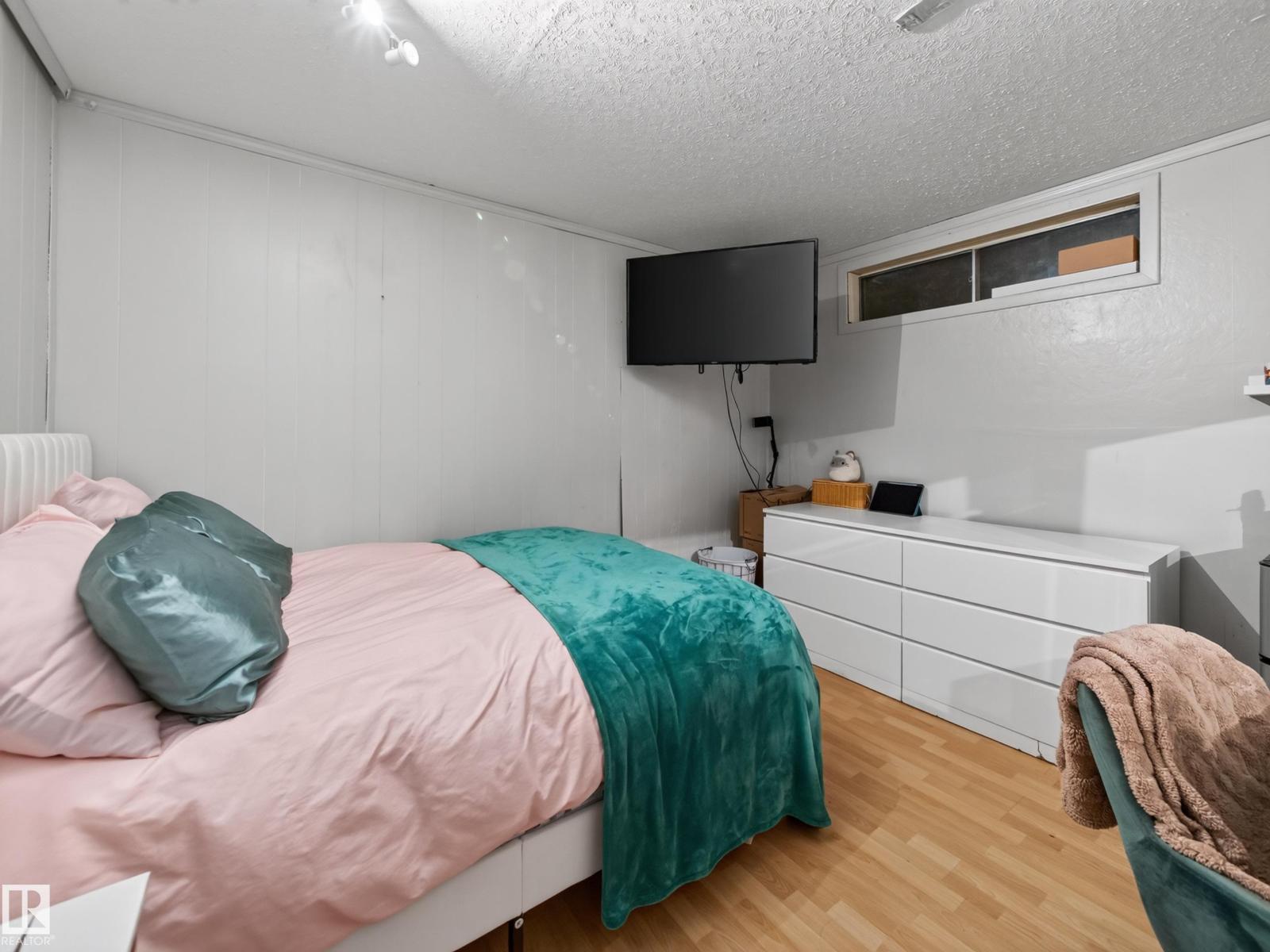 154 PINE ST - 46