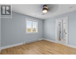21 Devaughn Street thumbnail 16