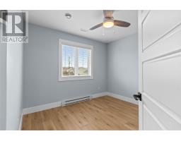21 Devaughn Street thumbnail 20