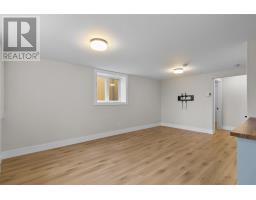 21 Devaughn Street thumbnail 25