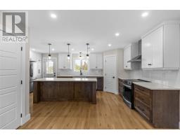 21 Devaughn Street thumbnail 9