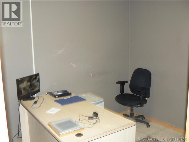 5113 53 Avenue - Photo 7