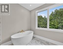 Upper - 933 7th Line, Innisfil, ON L9S4G1 Photo 14