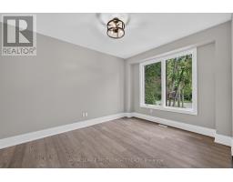 Bedroom 2 - Upper - 933 7th Line, Innisfil, ON L9S4G1 Photo 7