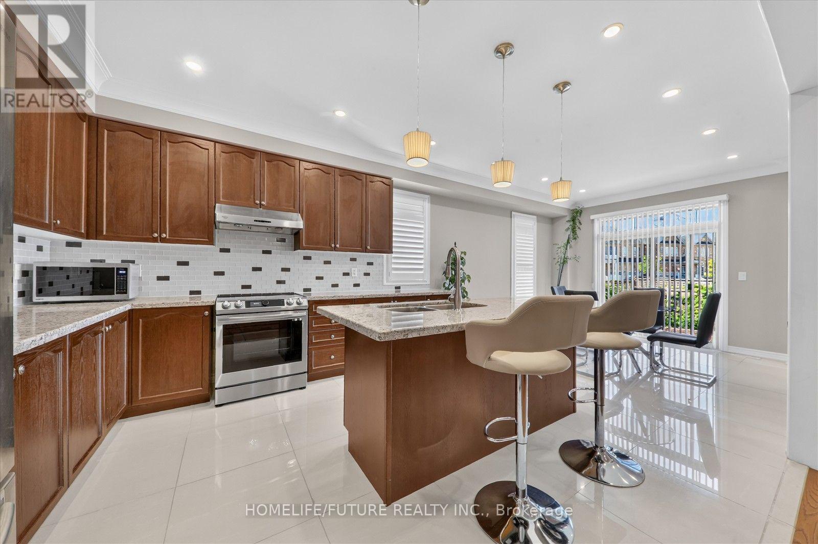 2 ASTRID TERRACE - 13