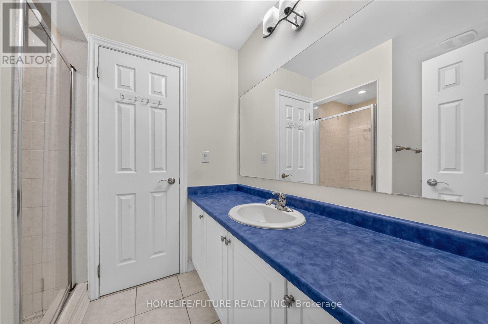 2 ASTRID TERRACE - 36
