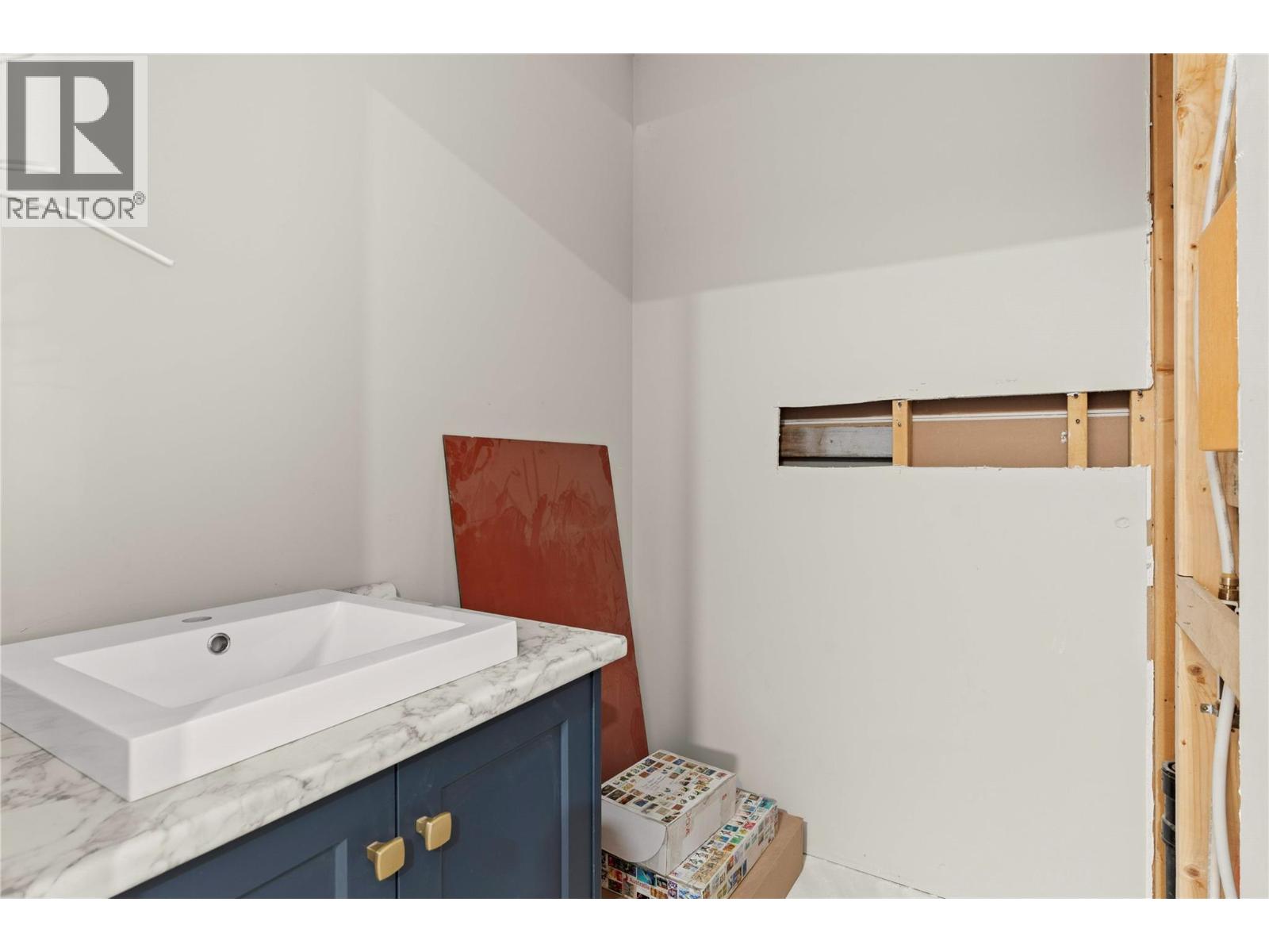 93 Westwood Road - 33