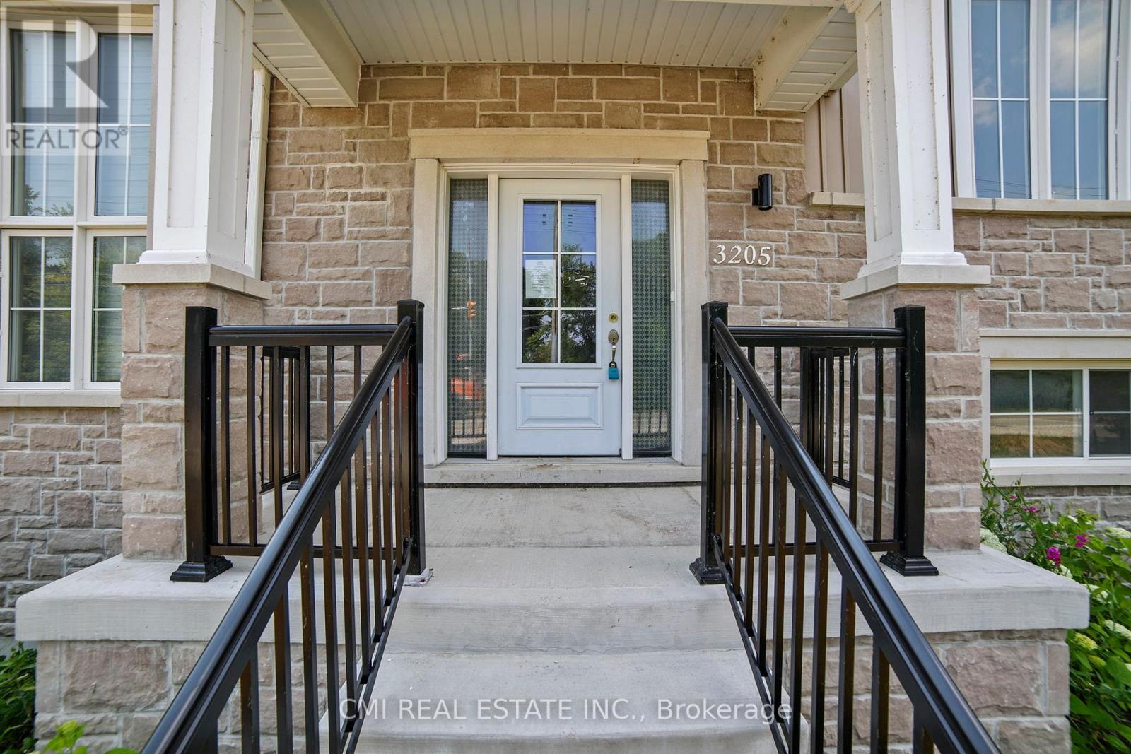 3205 MOSLEY STREET - 5
