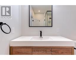 4u - 167 Collier Street, Barrie, ON L4M1H6 Photo 11
