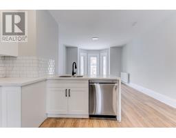 4u - 167 Collier Street, Barrie, ON L4M1H6 Photo 15