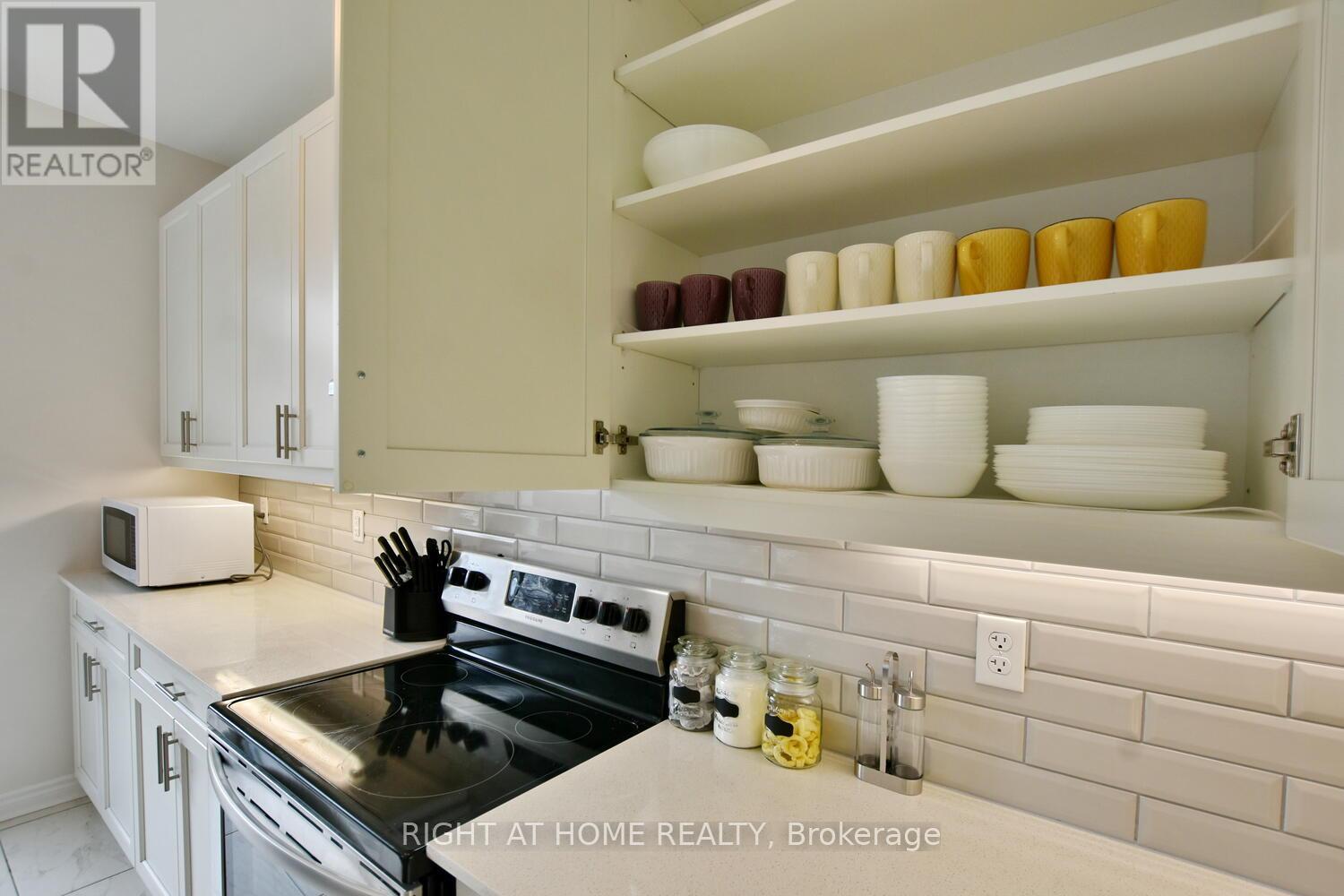 94 KIRBY AVENUE - 11