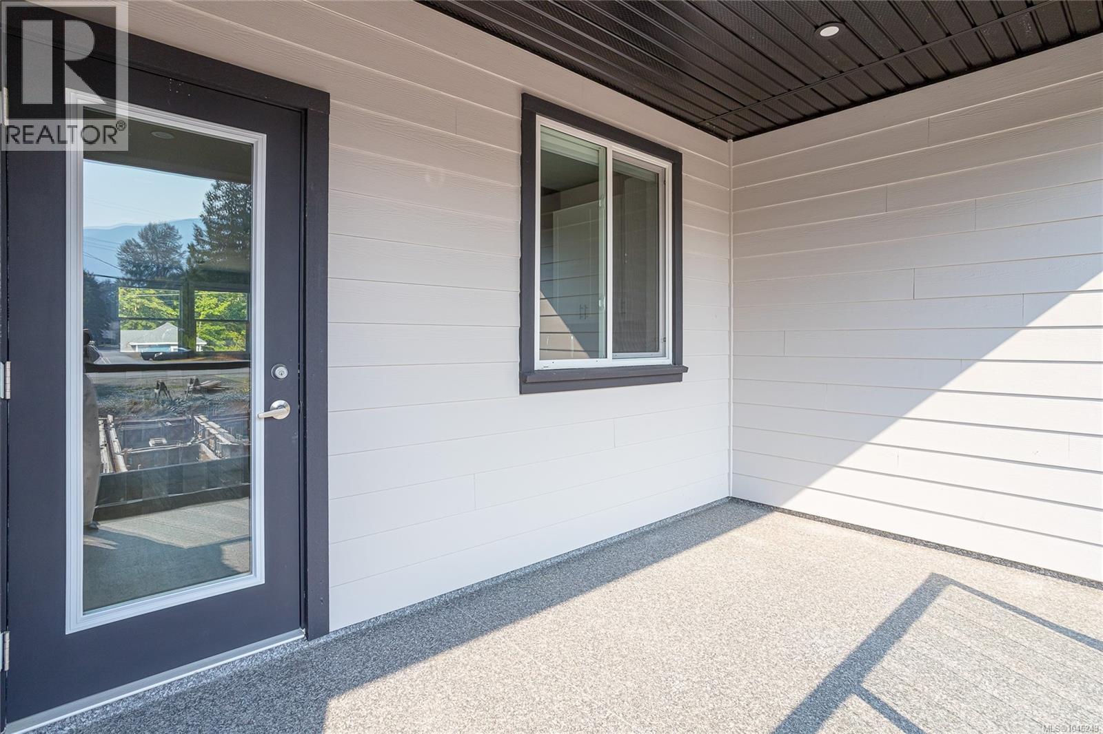 213 MacDonald Rd - 22