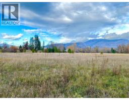 2338 Kettle River Drive, Grand Forks, BC V0H1H0 Photo 20