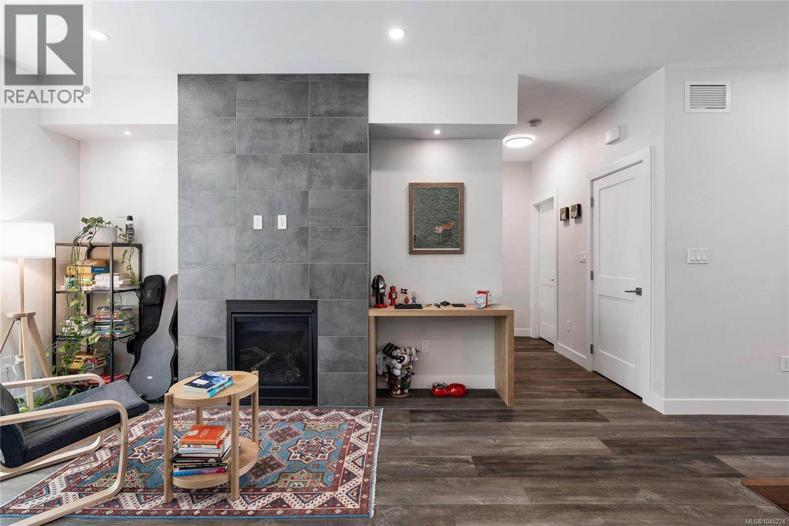 2995 Burlington Cres - 3