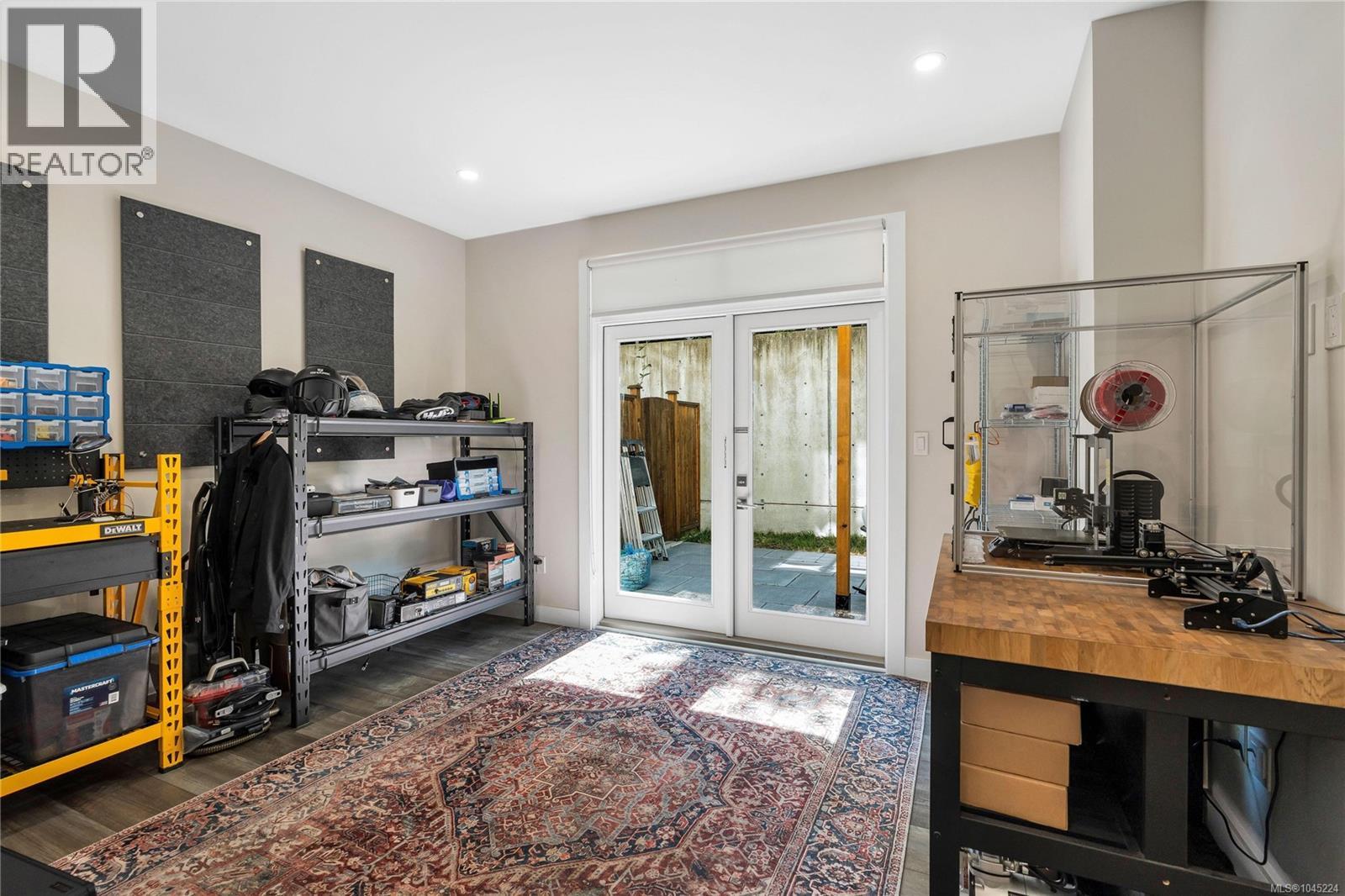 2995 Burlington Cres - 34