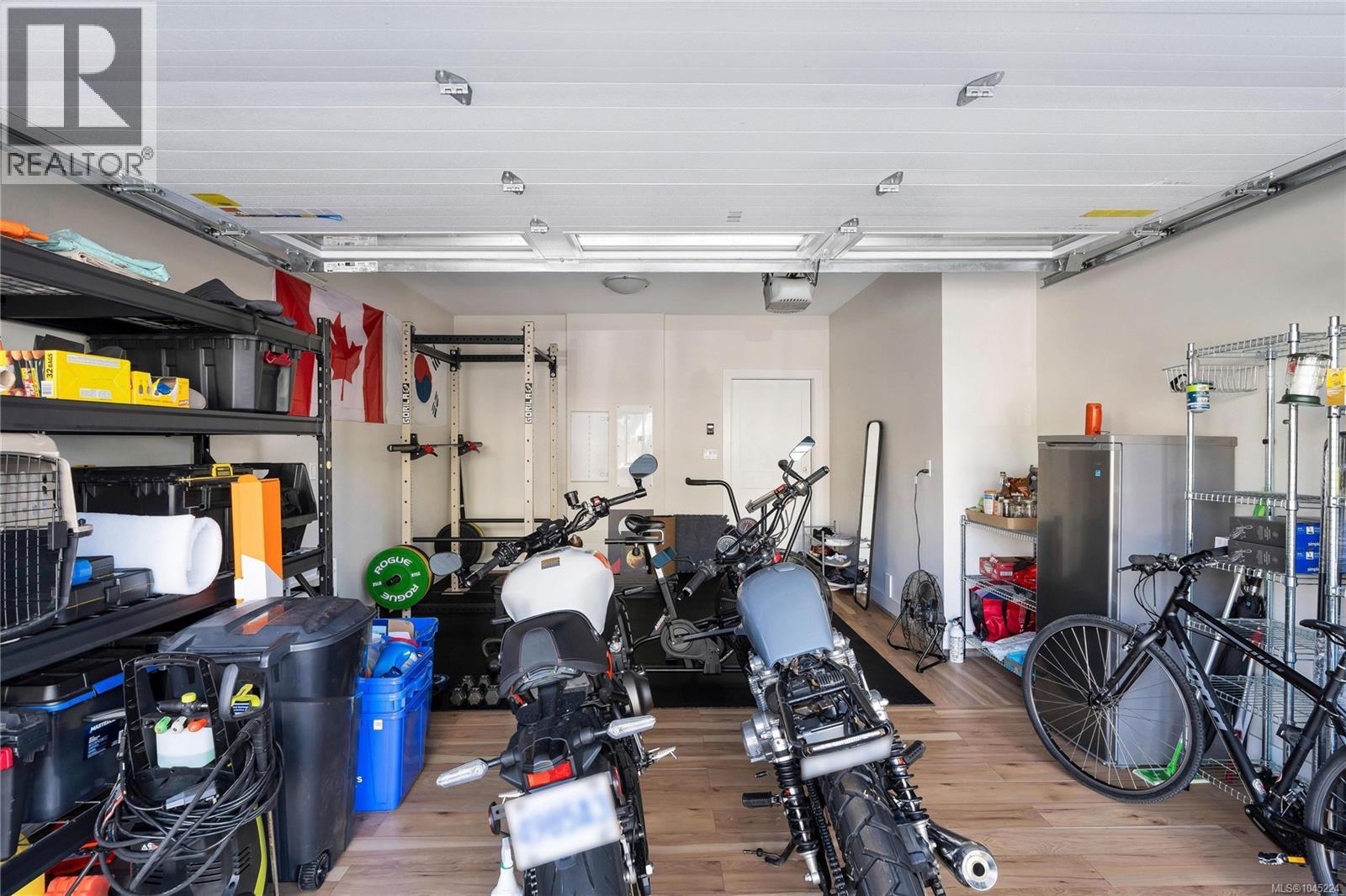 2995 Burlington Cres - 36