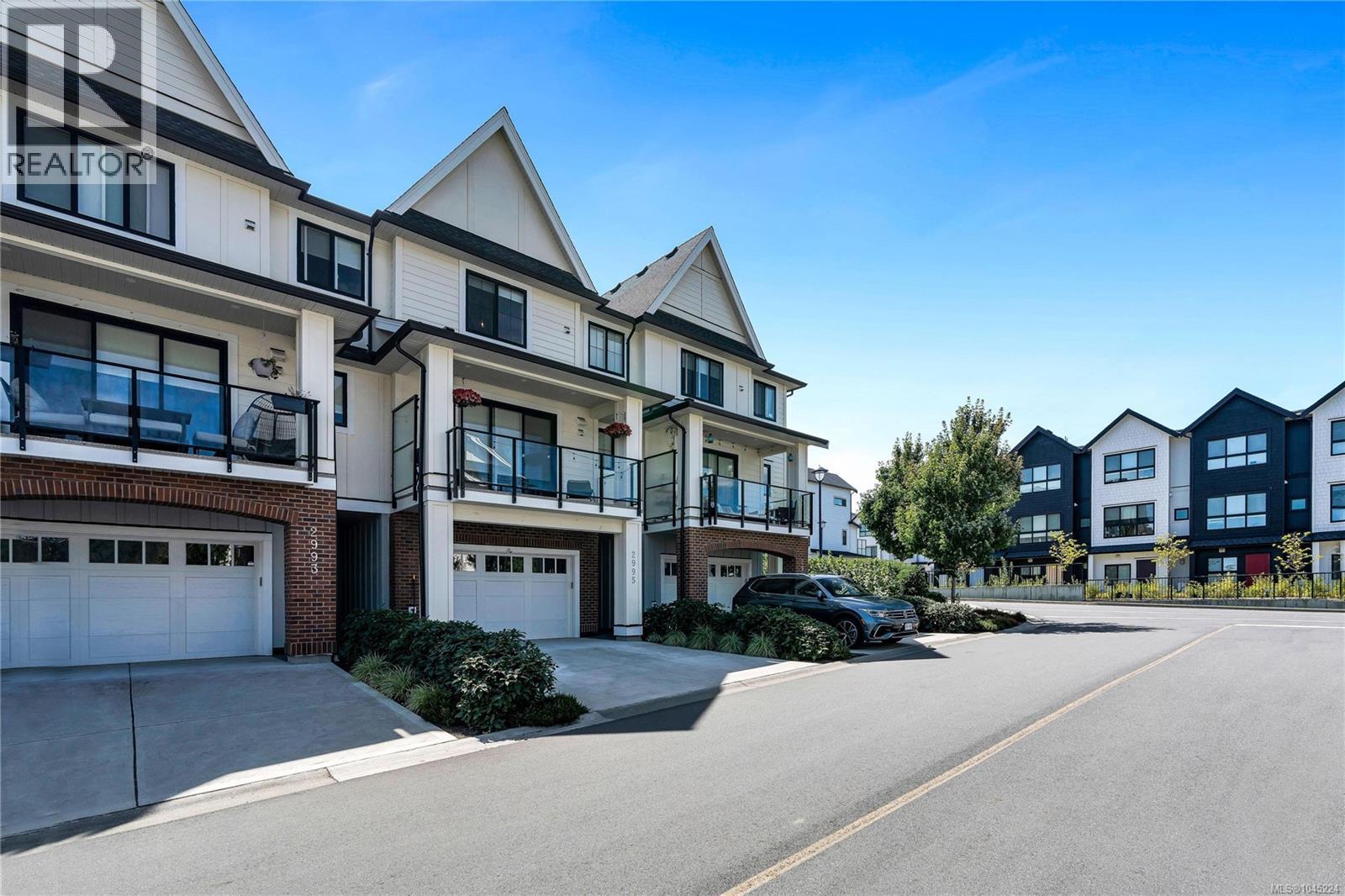 2995 Burlington Cres - 42