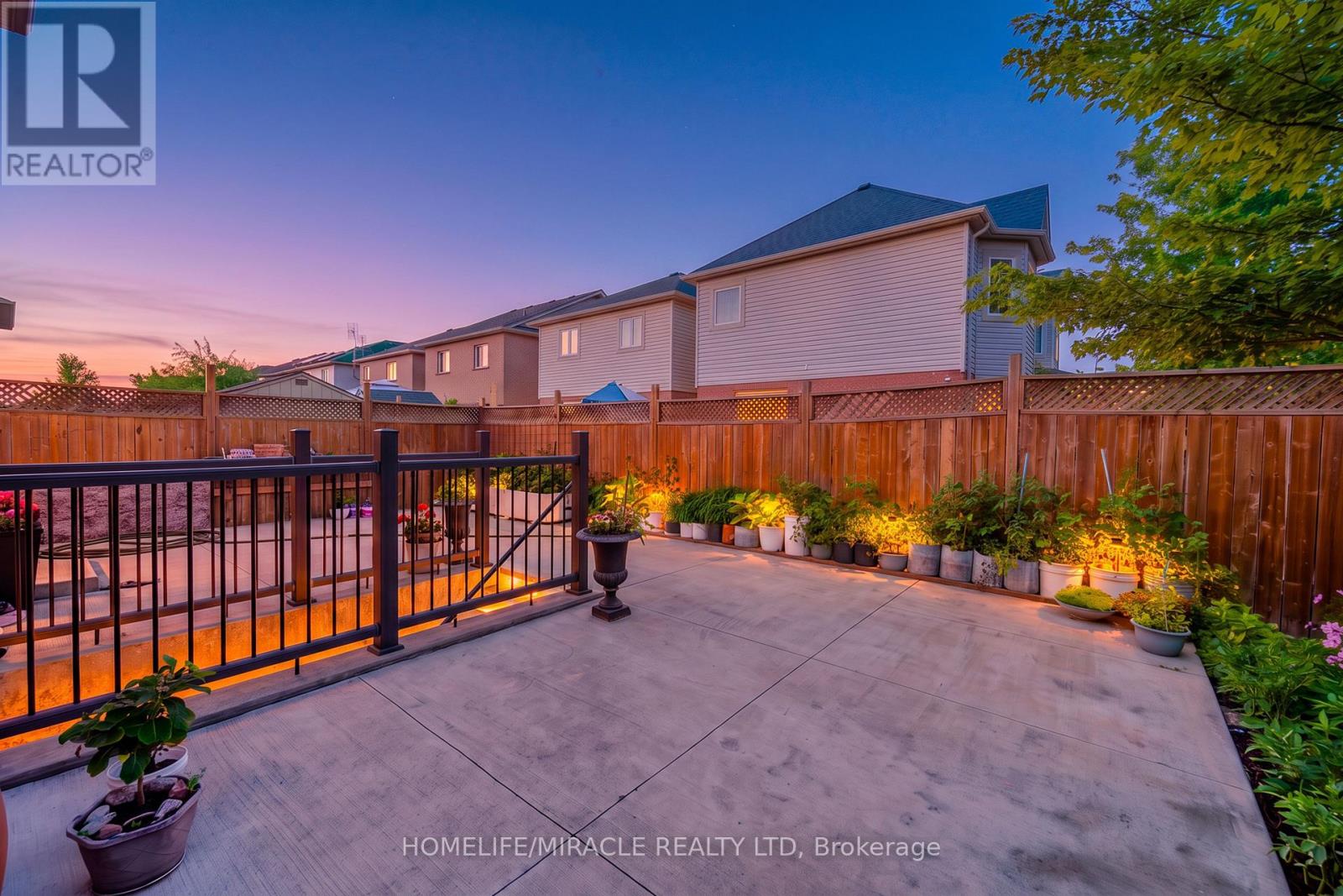 324 EDENBROOK HILL DRIVE - 35