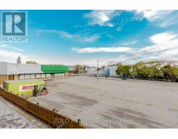 208 - 123 Maurice Drive, Oakville, ON L6K2W6 Photo 26