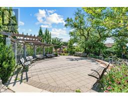 303 - 1150 Briar Hill Avenue, Toronto, ON M6B0A9 Photo 36