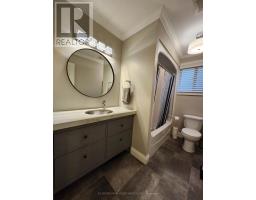 699 Castleguard Crescent, Burlington, ON L7N2W7 Photo 14